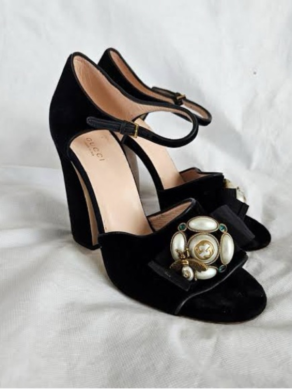 Gucci Velvet Lady Horsebit Chunky Platform Sandals with Pearl Bee Embellishment - Picture 8 of 9